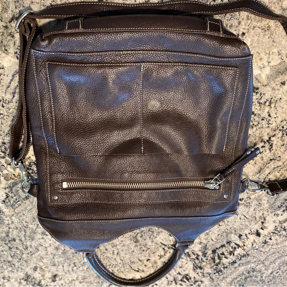 Roots Brown Leather hand Bag or crossbody bag - Picture 6 of 8